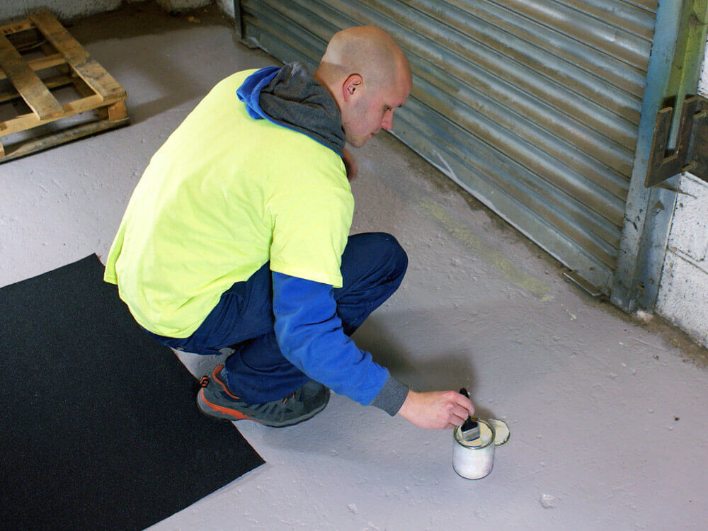 Anti-Slip Tape Maintenance - Using surface primer to for porus surfaces when applying anti-slip tape